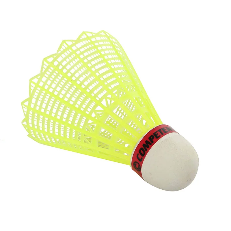 The Badminton Birdie: An Essential Component of the Game插图4