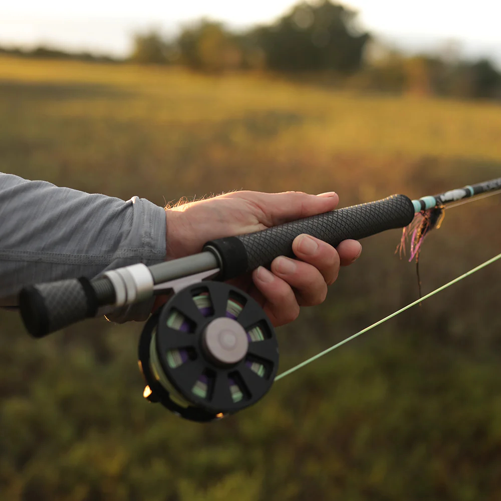 how to fly with fishing rods