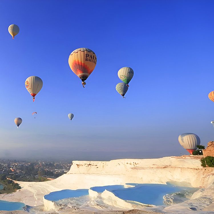 	
hot air balloon turkey