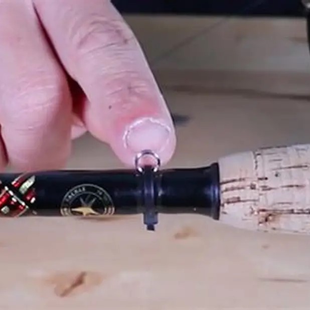 how to put hook on fishing rod