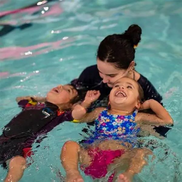 kids swimming lessons