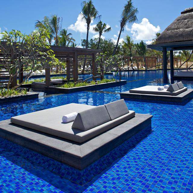 swimming pool cost