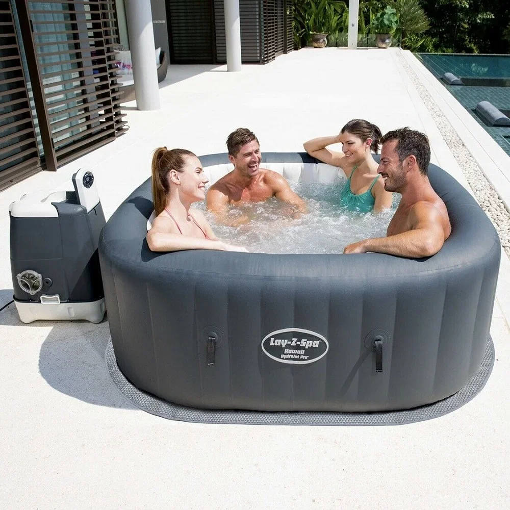 plastic swimming pool