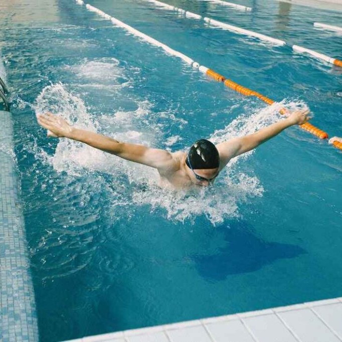 is swimming cardio