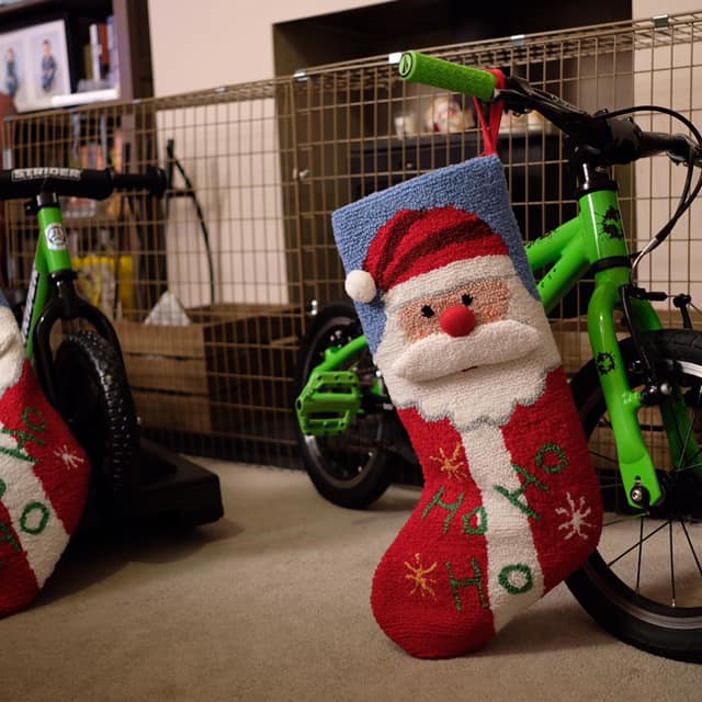 how to wrap a bike for christmas