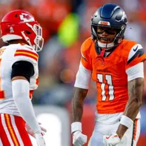 who plays football on christmas day