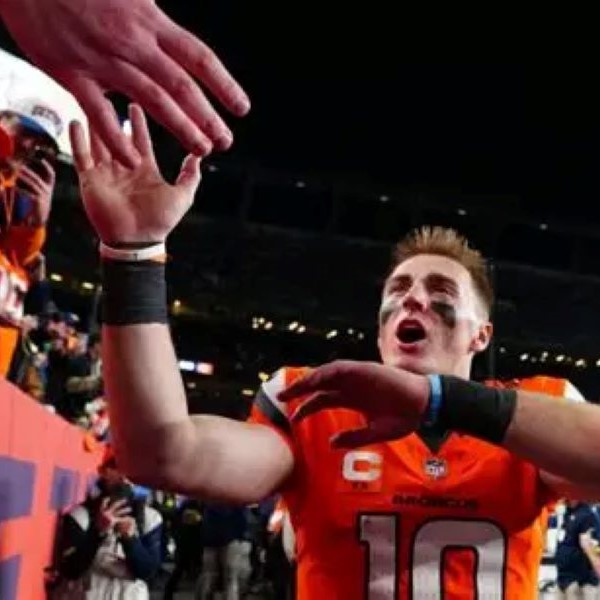 christmas football games