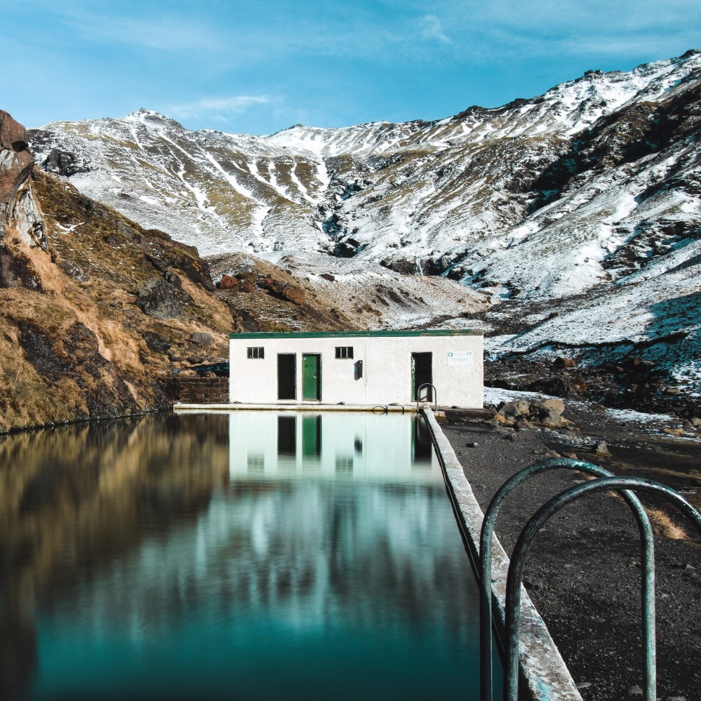 seljavallalaug swimming pool