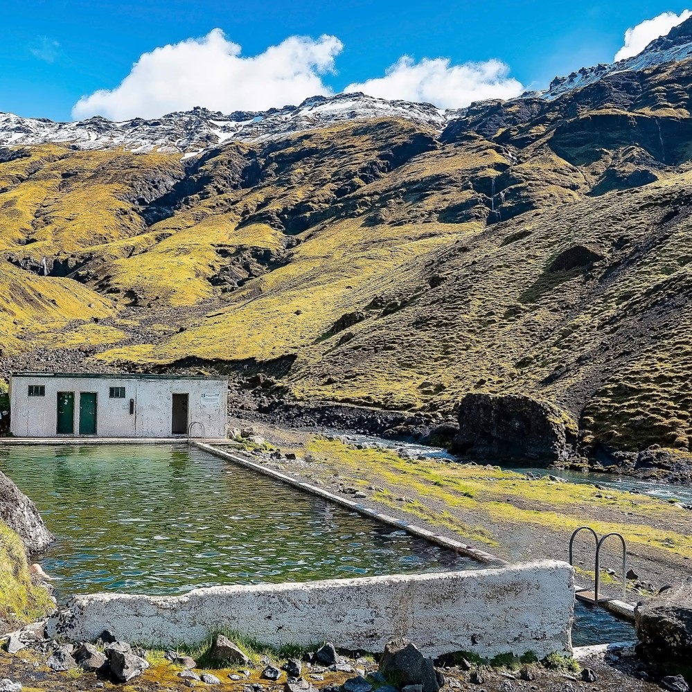 seljavallalaug swimming pool