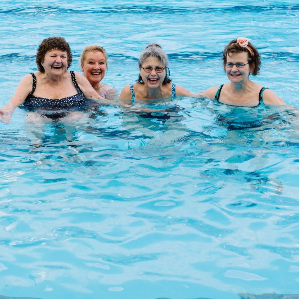 Swimming Lessons Adults Love: Overcome Fear & Gain Confidence插图1 swimming lessons adults