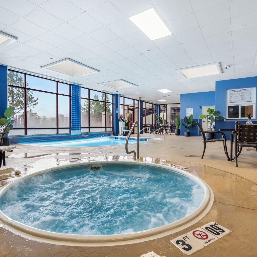 hotels with swimming pools