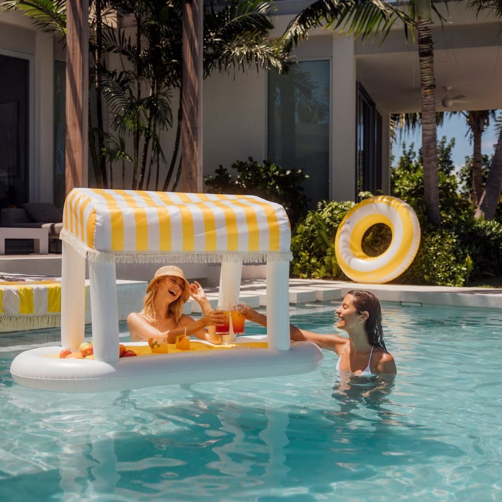 blow up swimming pool