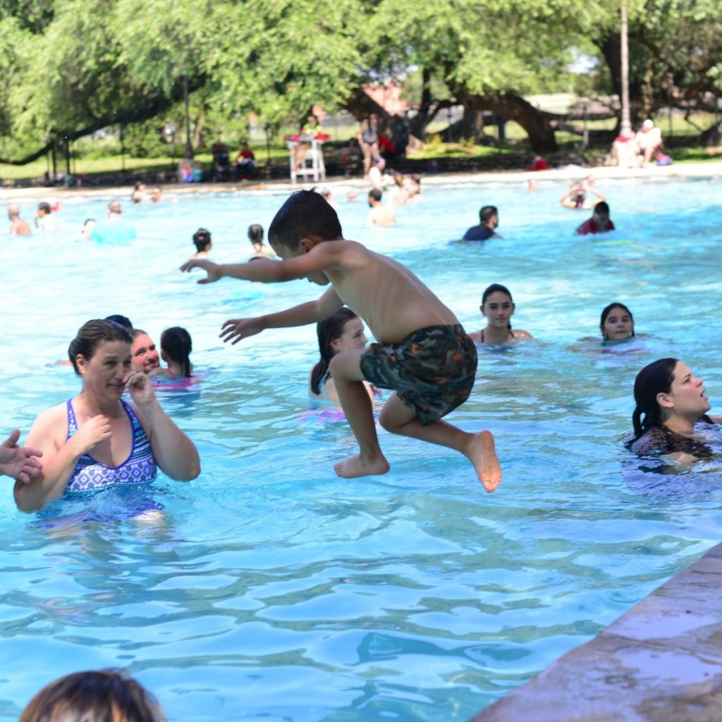 places to go swimming